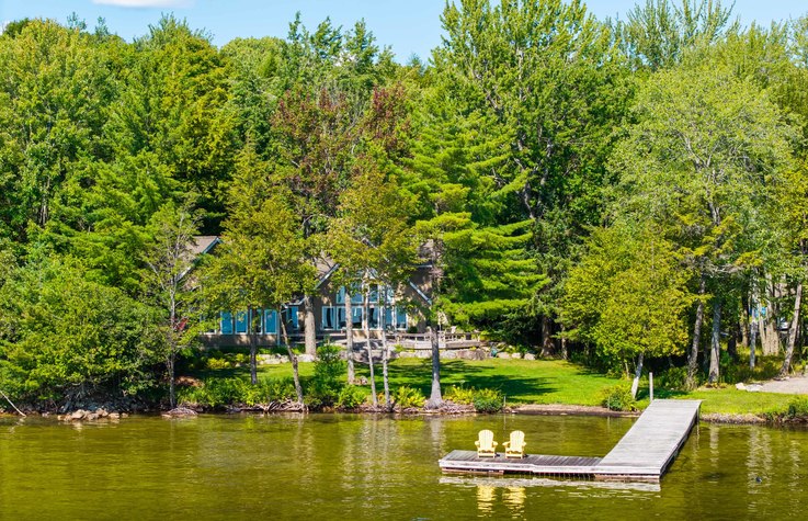 Morinus Road, Lake Rosseau